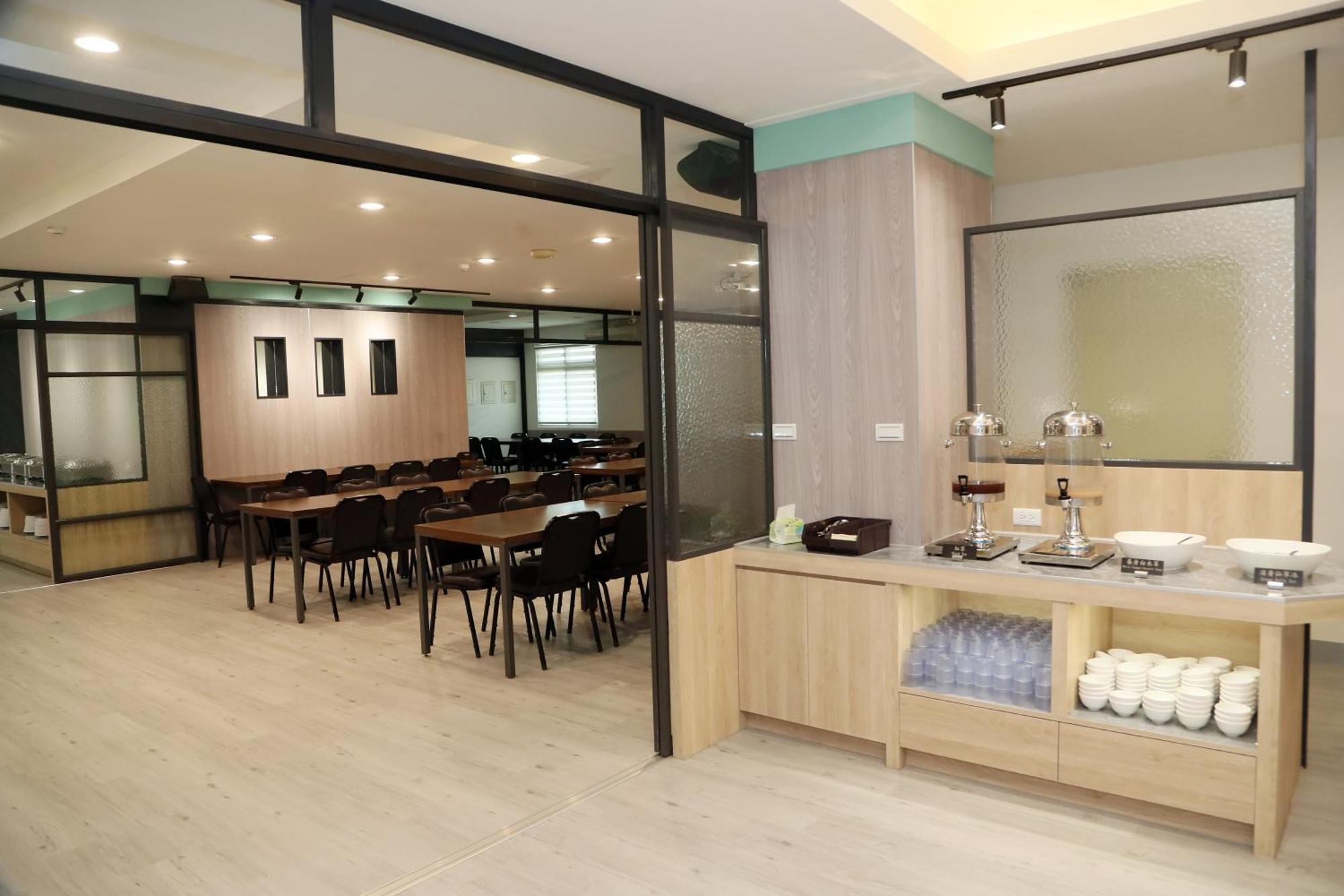 โฮย่า รีสอร์ต โฮเต็ล เชียรี่ Hotel นครเจียอี้ ภายนอก รูปภาพ
