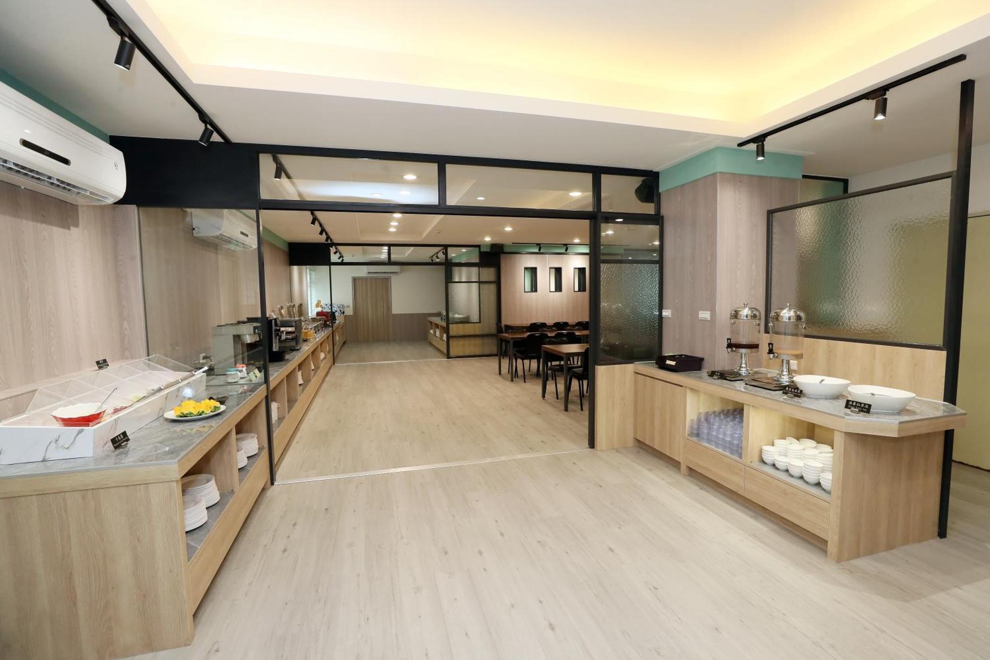 โฮย่า รีสอร์ต โฮเต็ล เชียรี่ Hotel นครเจียอี้ ภายนอก รูปภาพ