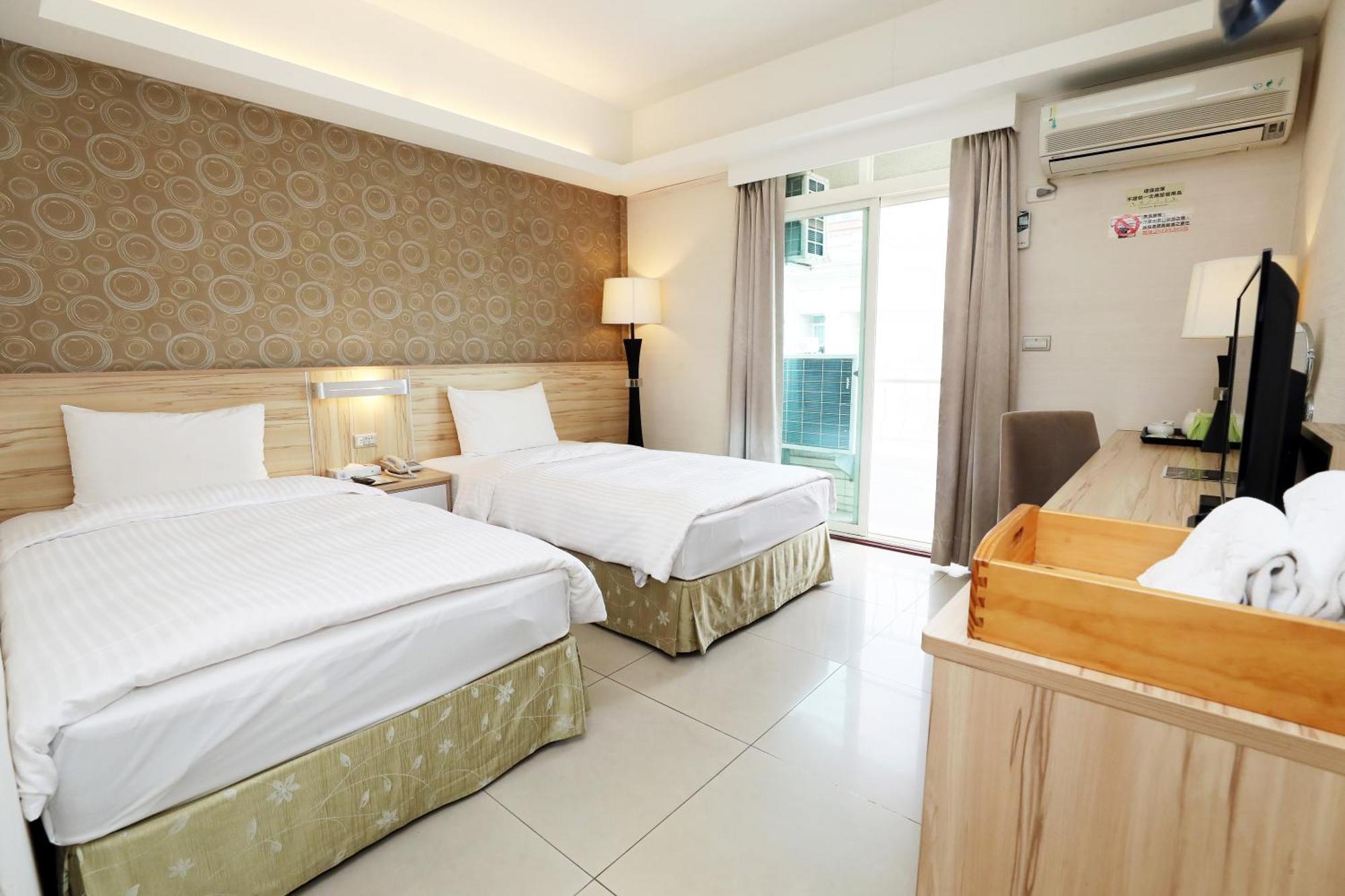 โฮย่า รีสอร์ต โฮเต็ล เชียรี่ Hotel นครเจียอี้ ภายนอก รูปภาพ