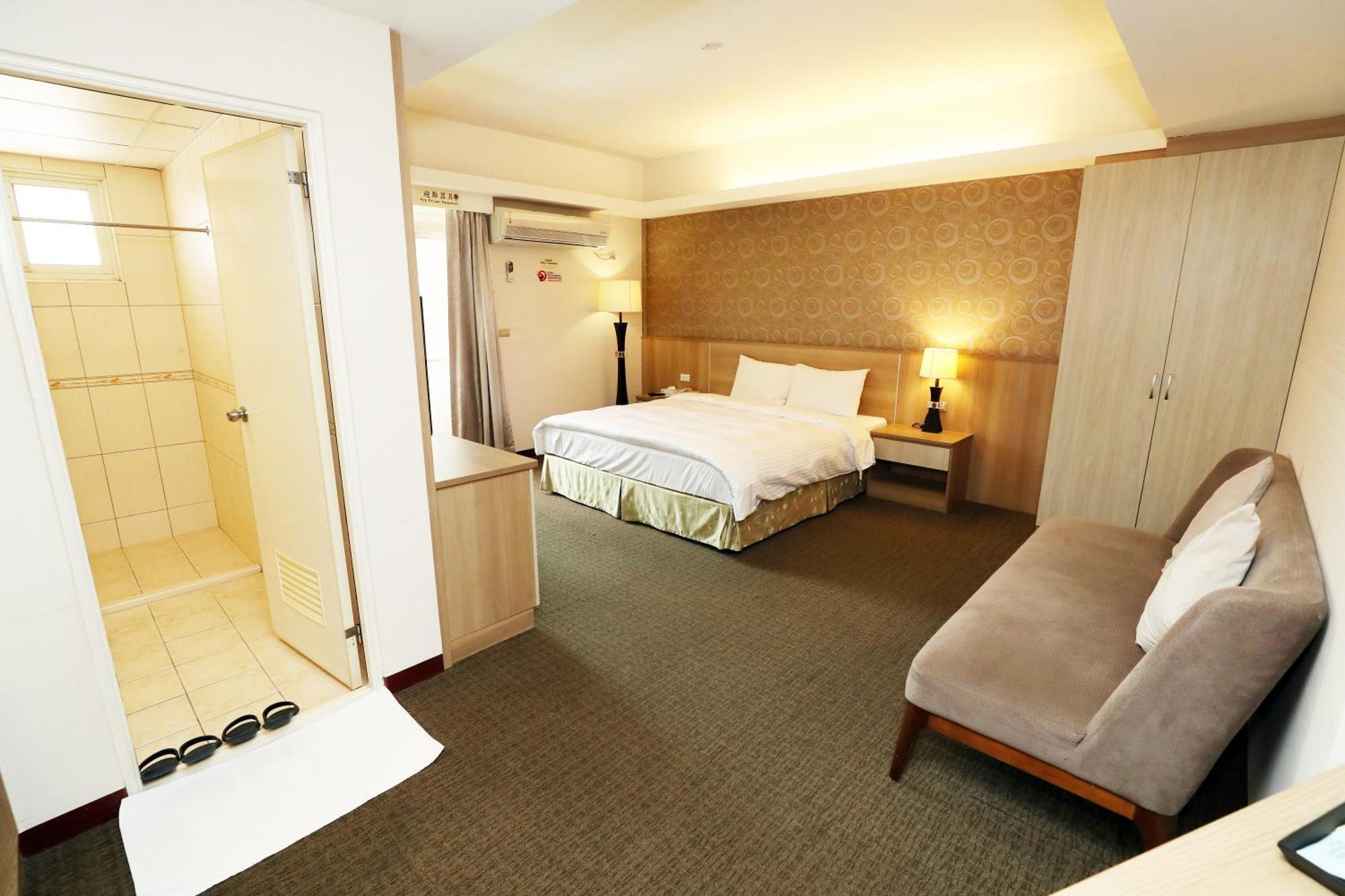 โฮย่า รีสอร์ต โฮเต็ล เชียรี่ Hotel นครเจียอี้ ภายนอก รูปภาพ